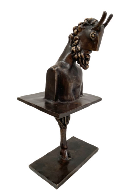 Damian Lezcas - Minotauro por Varios Artistas En La Escultura