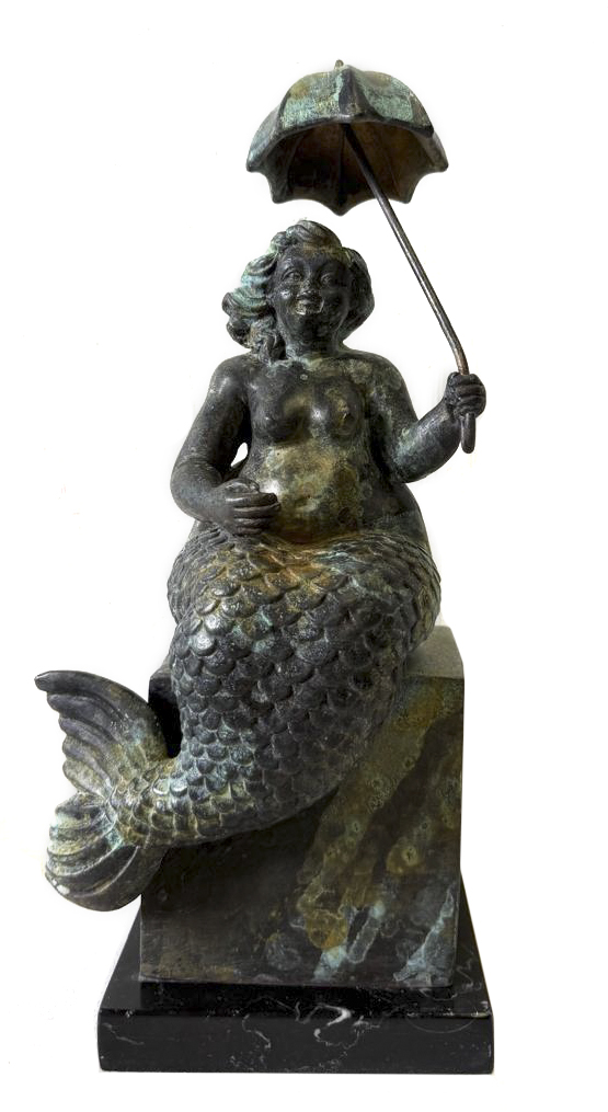 Doña sirena en la plaza por José Torres