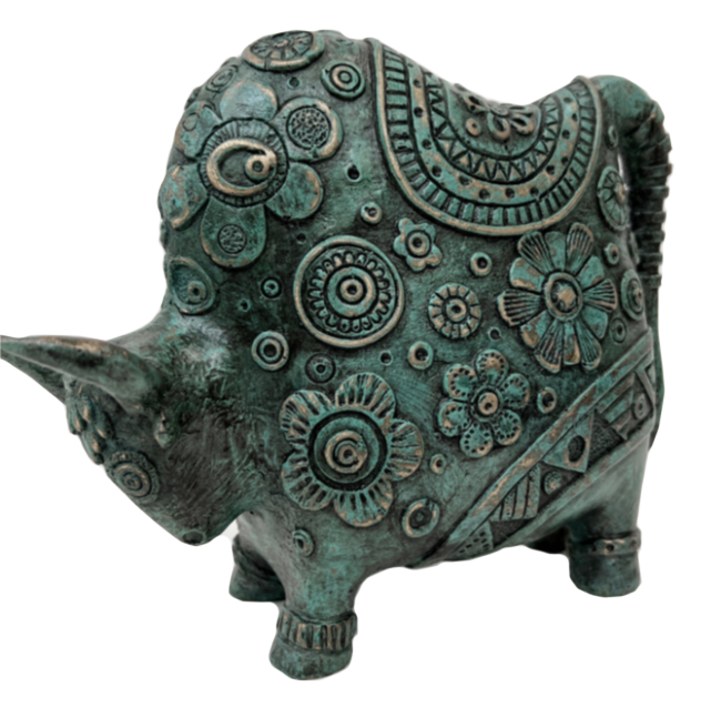 Isabel Gárfias - Toro por Varios Artistas En La Escultura